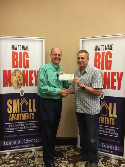 Gilbert Meilleur check with Lance